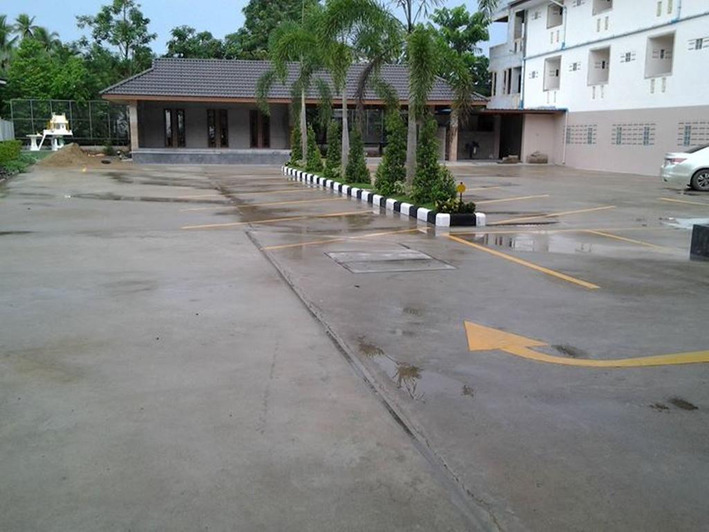 Chumphon Travelodge Exterior foto